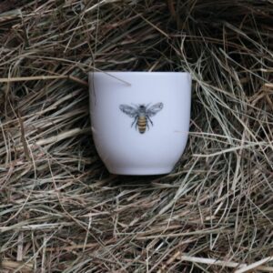 Kieliszek na jajko na miękko BEE