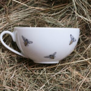stylowa filiżanka porcelanowa BEE