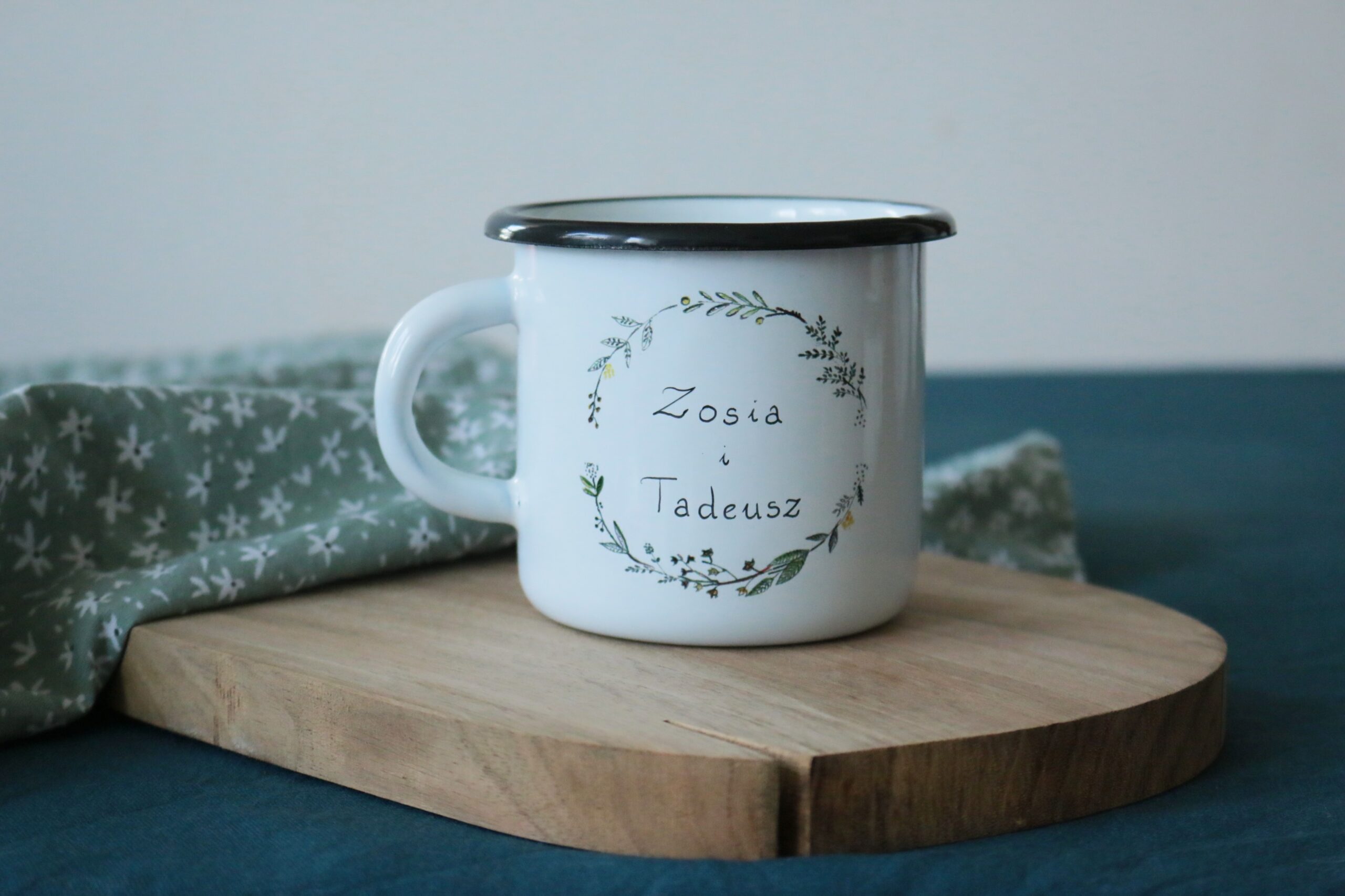 Kubek emaliowany z Twoim napisem